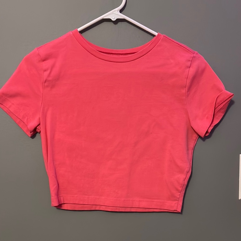 Women's Pink Crop Top